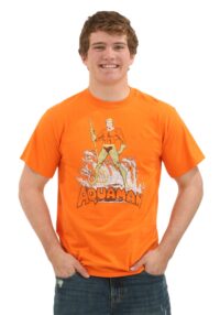 Aquaman Distressed Pose Men's T-Shirt